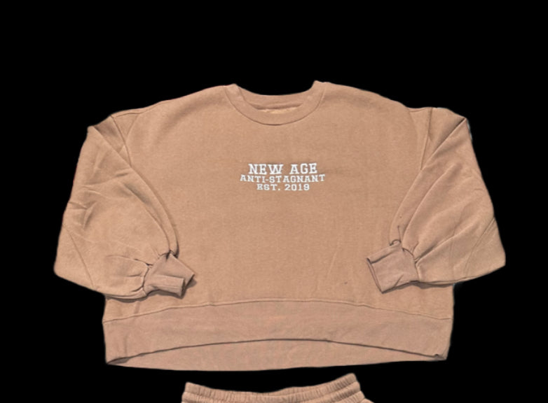 Anti-Stagnant Cropped Crewneck